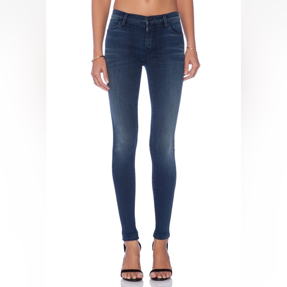 {{J Brand}} Super Skinny in Suspense